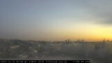 展望カメラtotsucam映像: 戸塚駅周辺から東戸塚方面を望む 2020-12-15(火) dawn